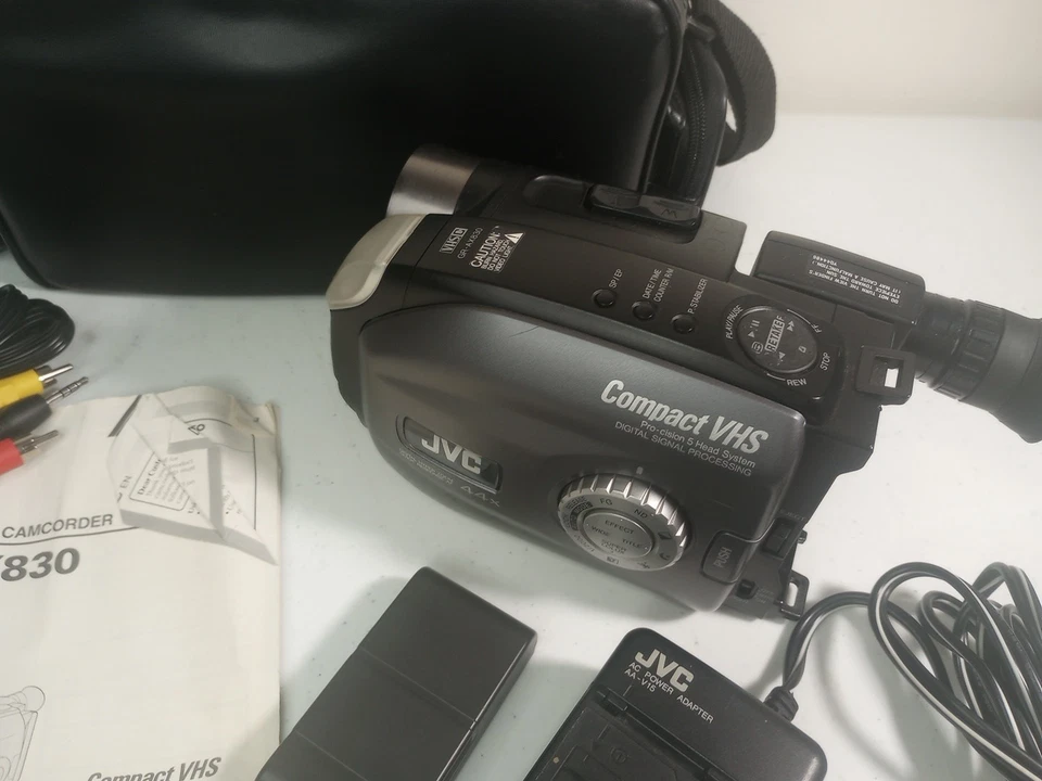 JVC GR-AX830U Compact VHS-C Camcorder Bundle - Tested + Bag, Charger, Cords - Image 2 of 4