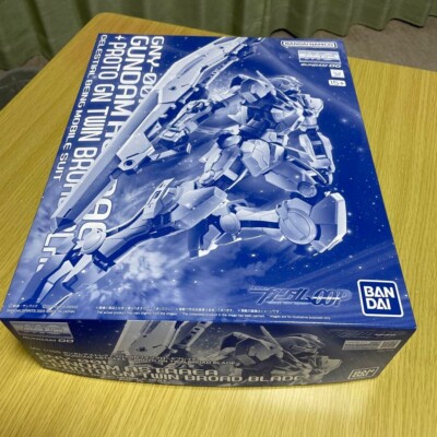 Premium Bandai MG 1/100 Gundam Astraea Proto + GN Twin Broad Blade Model Kit