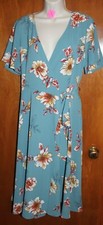 FILLY FLAIR Ladies' Medium MIDI WRAP DRESS (v-neck w/ short sleeves) NWT