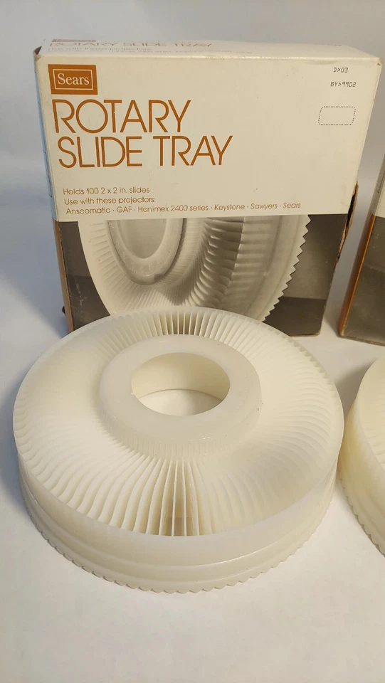 Vtg. Sears Rotary Slide Tray Carousels 3_9902 Holds 100 2x2" Slides Lot Of 2 - Image 3 of 4