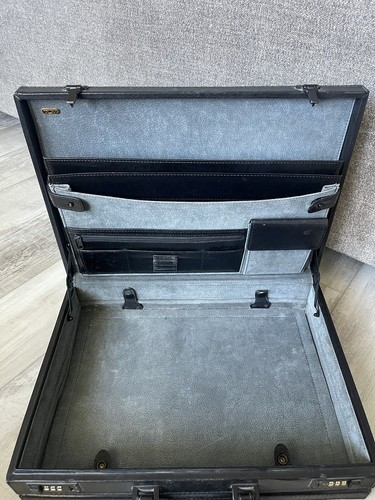 Tumi Vintage Black Leather Briefcase Combination Locks Lawyer Business Patina - Picture 7 of 12