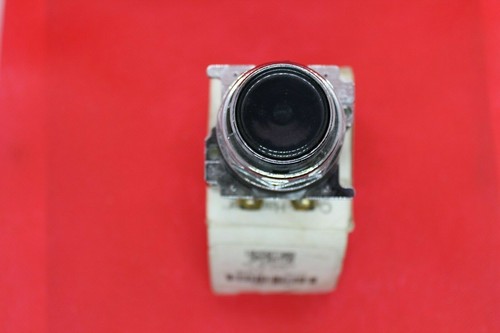 ***NEW*** Eaton 10250T30B Non-Illuminated Push Button,30Mm,Black, SERIES A1 - Picture 2 of 7