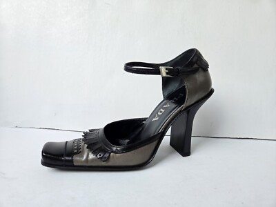 靴 PRADA square toe strap heels 36 靴 PRADA square toe strap heels 36 PRADA square toe strap heels 36