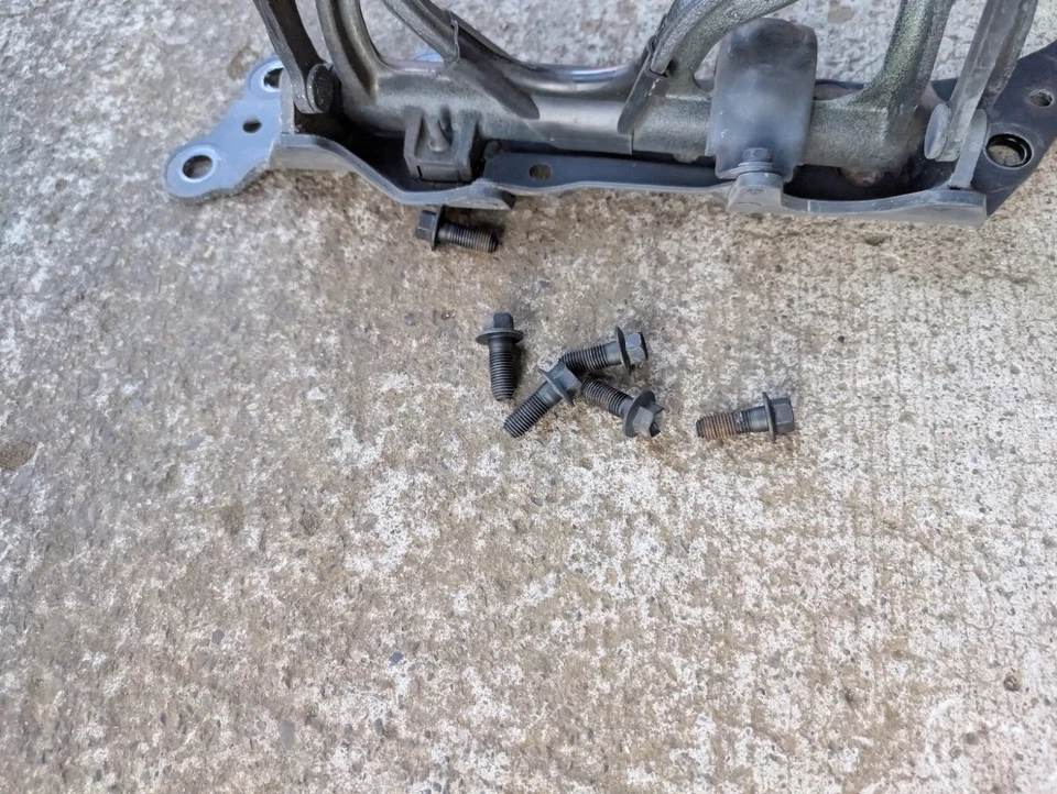 92-00 LEXUS SC300 SC400 BISAGRA DE MONTAJE DE PUERTA DERECHA OEM DIESTRO con herrajes Foto 4 de 4