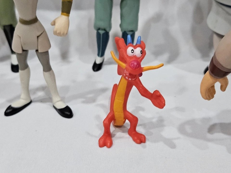 Disney Mattel Mulan Action Figure Lot – Shang, Mulan, Yao, Ling, Chien-Po Mushu - Image 4 of 4