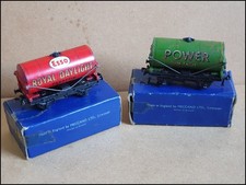HORNBY DUBLO 32070 ESSO ROYAL DAYLIGHT OIL & 32080 POWER PETROL 00 Tank Wagon D1