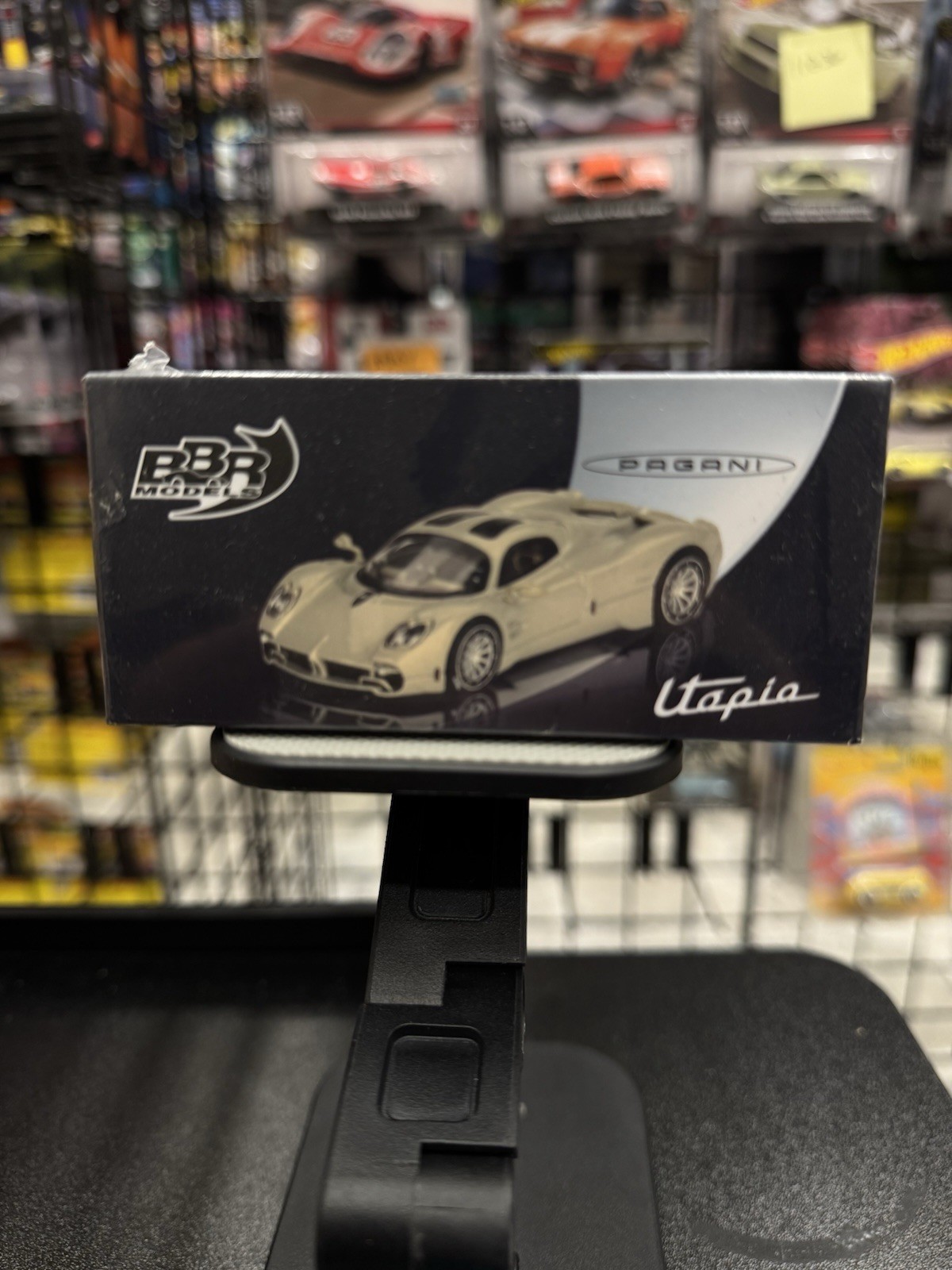 BBR Pagani Utopia 2023 1:64 BBRDIE6430