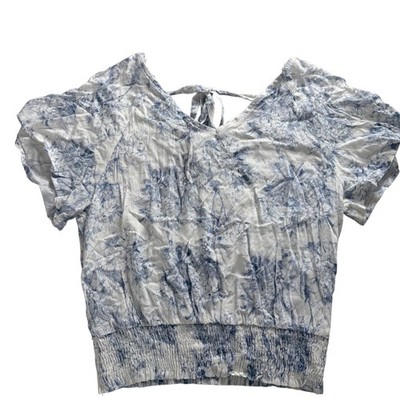 Paper Crane Blue Floral Toile Smocked Waist V-Neck Tie Back Rayon Top Wht Small