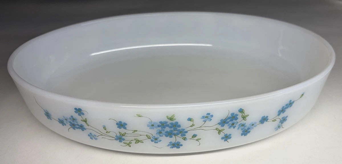 Grand Plat Ovale Arcopal – Motif Myosotis – Fleurs Bleues – Vintage – Très Bon état