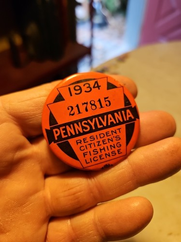 1934 PA Pennsylvania Resident Fishing License #217815 Pin w Paperwork In Back