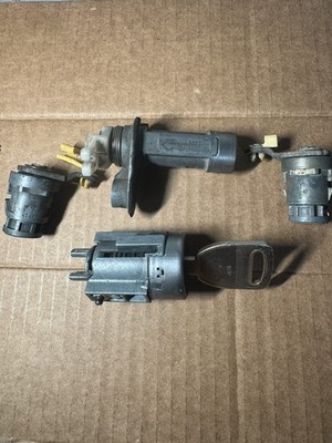 97-2001 HONDA CR-V IGNITION SWITCH DOOR TRUNK KEY LOCK CYL  SET TAILGATE CRV b20