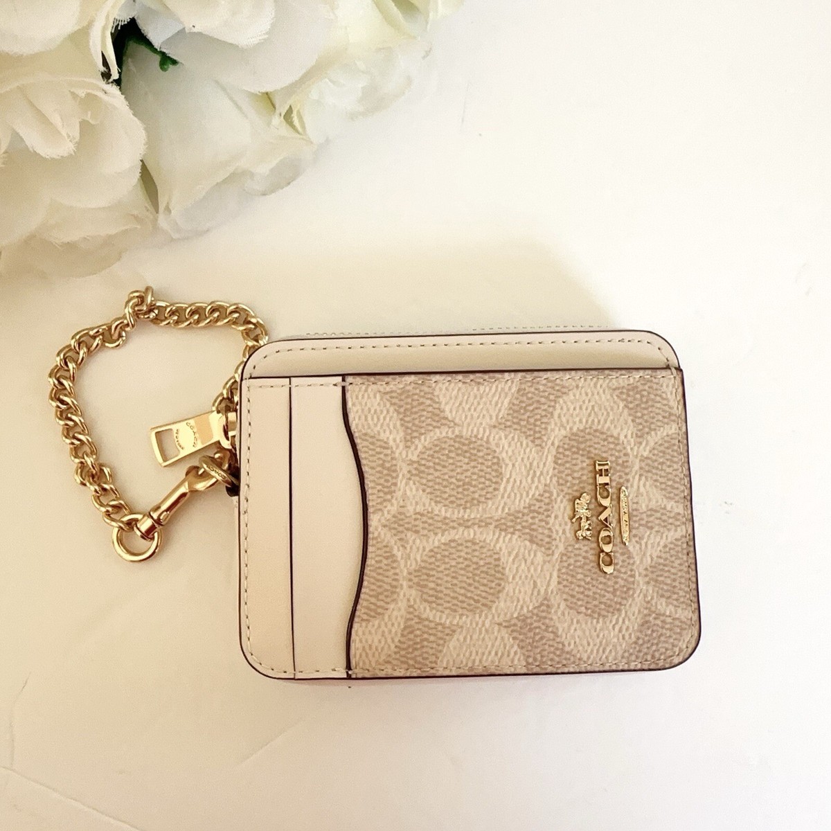 NWT Coach Zip Card Case In Signature Canvas Sand Chalk CW883 | eBay