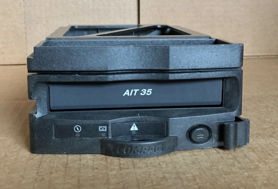 Compaq AIT 35 LVD Internal Tape Drive-Hot Swap w carrier 3R-A2294-AA 216881-002 - Image 2 of 4