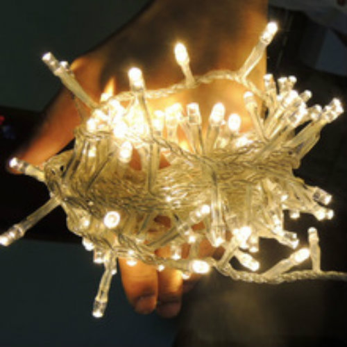 100 Warm White LED Indoor Bedroom Fairy Lights On 8m Clear Cable 240v mains NEW - Picture 3 of 3