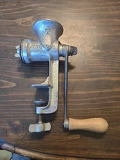Vintage Rustic Farmhouse  KEYSTONE 5 Food Chopper Meat Grinder Made in PA USA