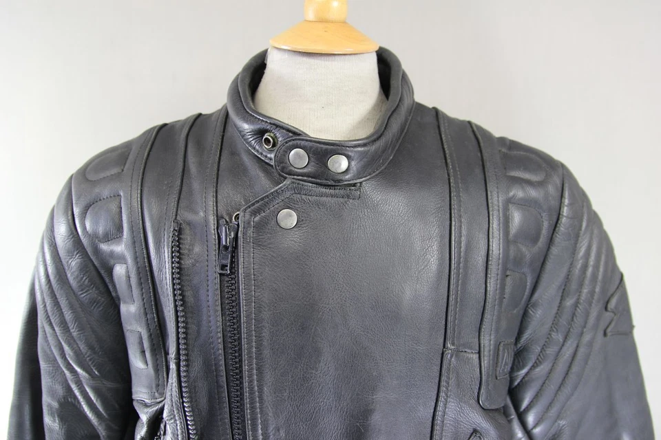 AKITO MERMERCURY PLUS КЛАССИЧЕСКАЯ ЧЕРНАЯ КОЖАНАЯ БАЙКЕРСКАЯ КУРТКА С ЗАЩИТОЙ СПИНЫ 42-44» - Изображение 3 из 4