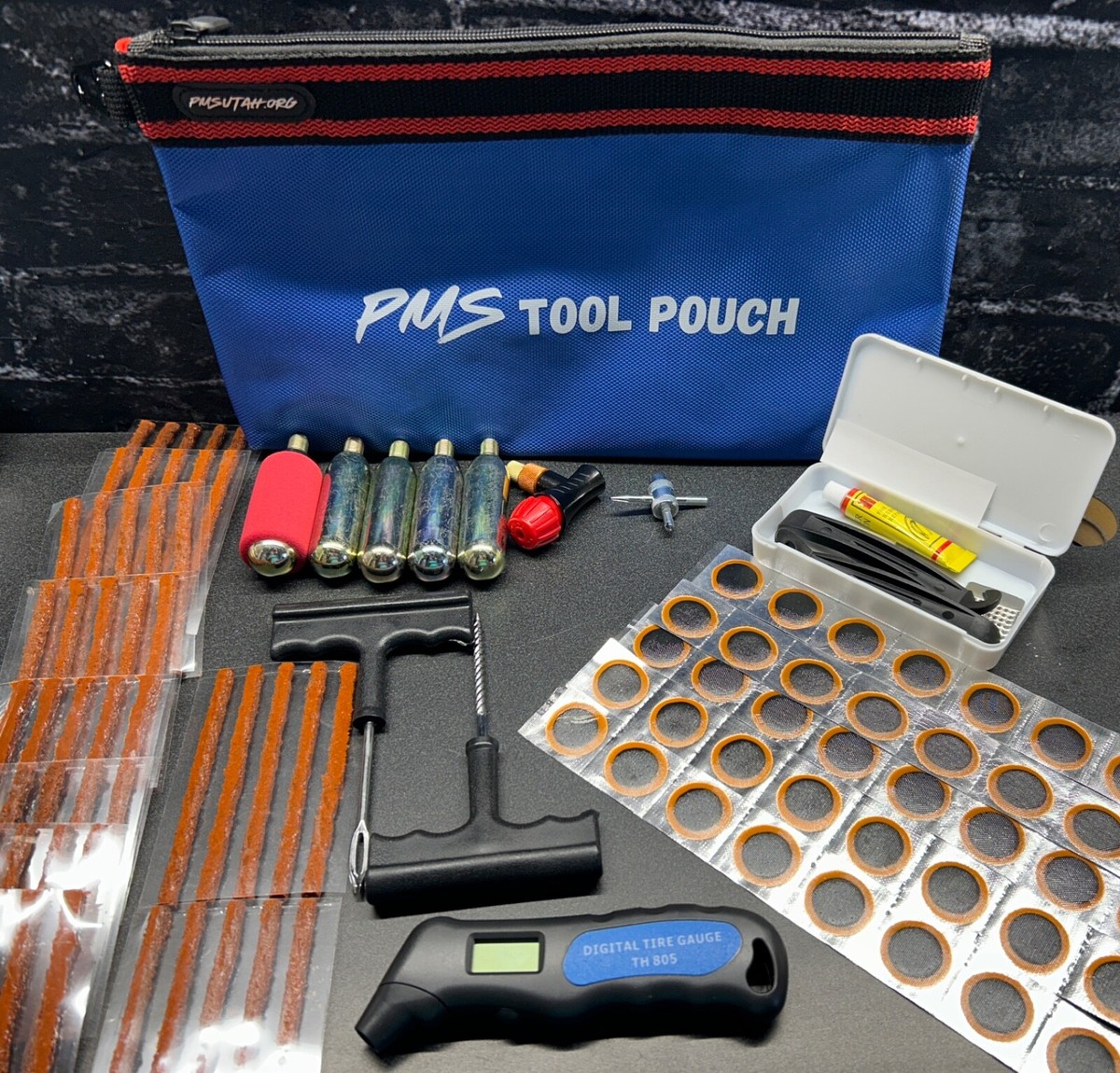 Enduro Tire Repair Kit Tube Patch Plug CO2 Cartridge Inflator