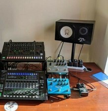 Double stand dx strymon bigsky & timeline - 3dstudiofurniture