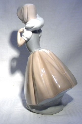 FIGURA NAO BY LLADRO 10" BUENA PASTORA 238 JUBILADA 1991 - Imagen 5 de 7