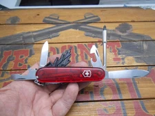 Victorinox Cybertool 29 Swiss Army Knife 91mm Ruby Translucent