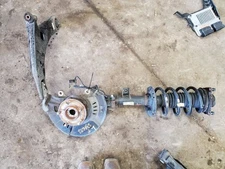 (LOCAL PICKUP ONLY) Driver Left Front Knee Fits 15-18 SEDONA 1671089