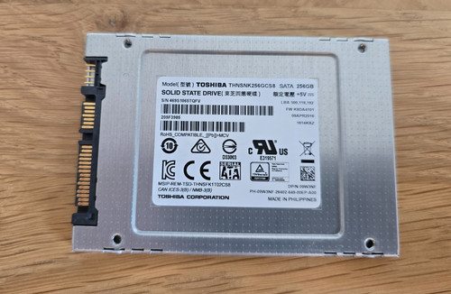 Toshiba SSD 256GB 2,5" SATA III 6G THNSNK256GCS8