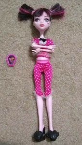 monster high dead tired draculaura