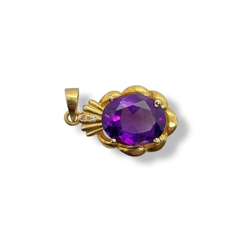18ct Gold Purple Amethyst and Diamond Pendant 2.6g Preloved - Picture 5 of 20