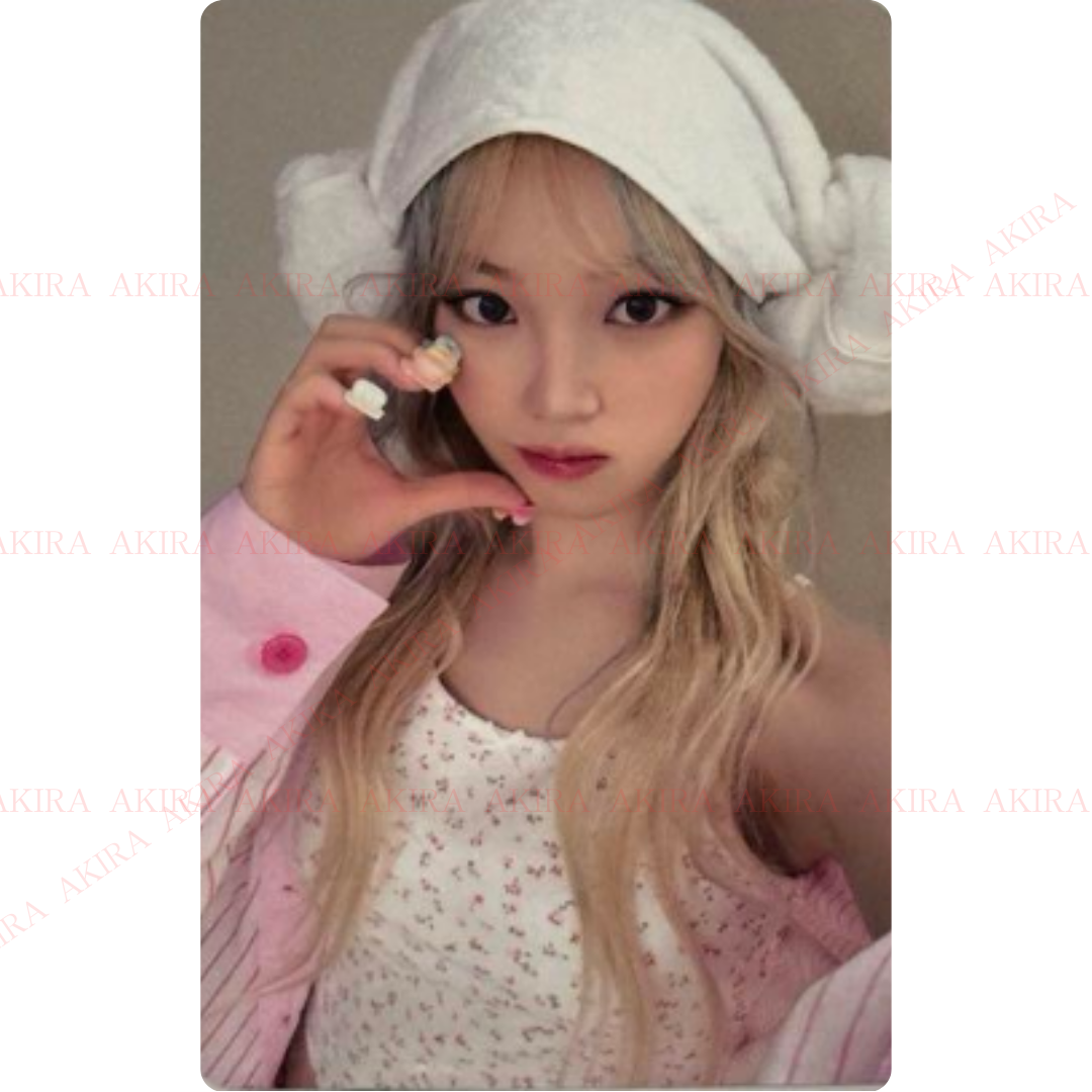 LE SSERAFIM CRAZY JAPAN POB & LUCKY DRAW OFFICIAL PHOTO CARD LE SSERAFIM CRAZY JAPAN POB & LUCKY DRAW OFFICIAL PHOTO CARD