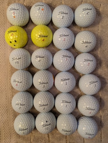 24 Used Titleist Pro V1 / Pro V1x Mix golf balls 4A / 5A (2023/2024)