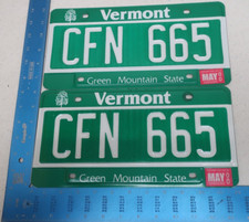 Vermont VT License Plate Tag 2000 00 Natural Sticker Pair Set CFN 665