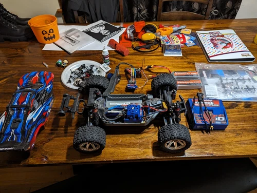 4s traxxas rustler 4x4 vxl