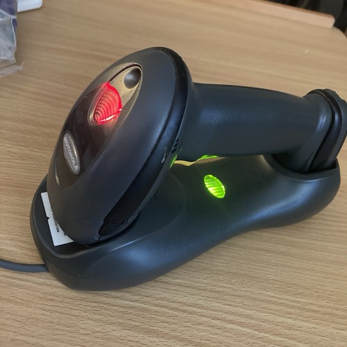 Motorola Symbol DS6878 & Cradle 2D Barcode Scanner BlueTooth FOR PARTS ONLY