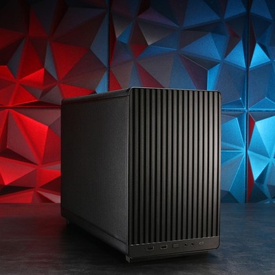Custom Gaming PC // Ryzen 7 7700X, RTX 3060, 32 GB RAM, 500 GB SSD