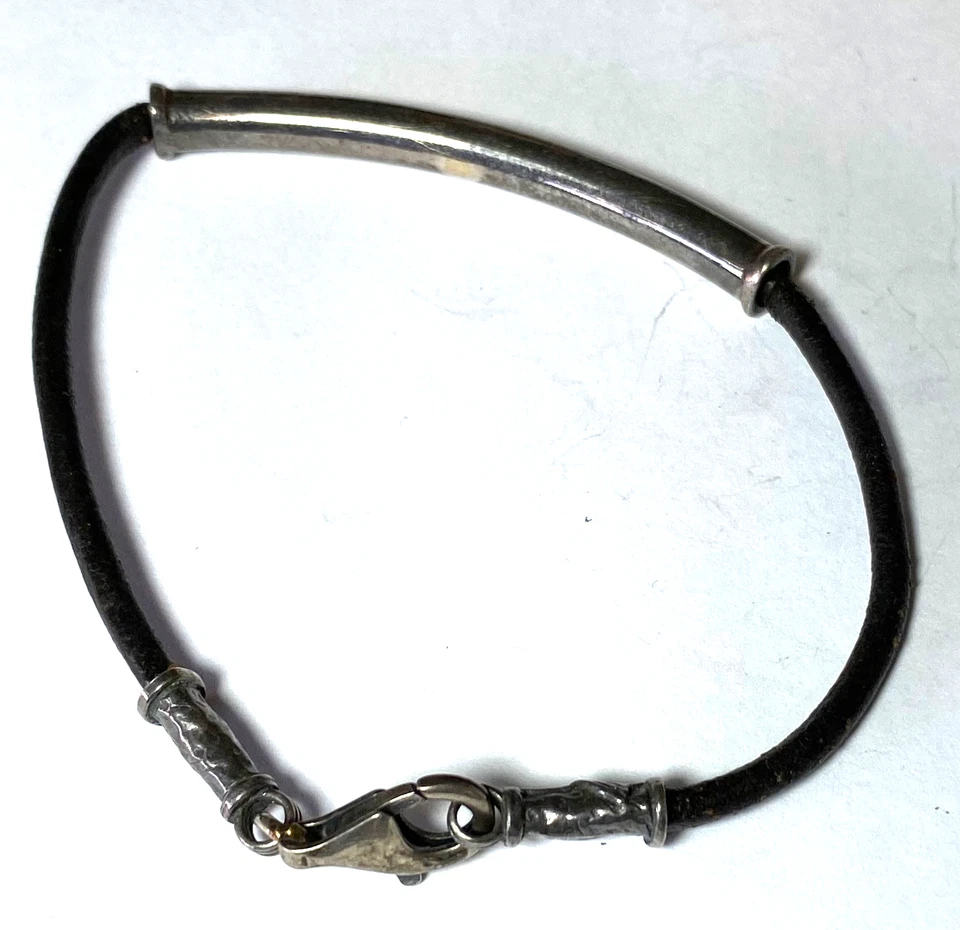 Sterling Silver Silpada Black Cord Plain Tube Hammered Clasp 9" Bracelet - Image 2 of 3