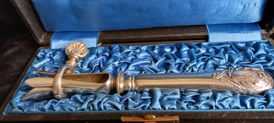 Chef's silver carving holder, French, cased - Image 2 of 4