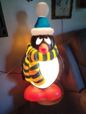 Vintage GENERAL FOAM Lighted Penguin Chilly Willy Blow Mold 28" Holiday Decor