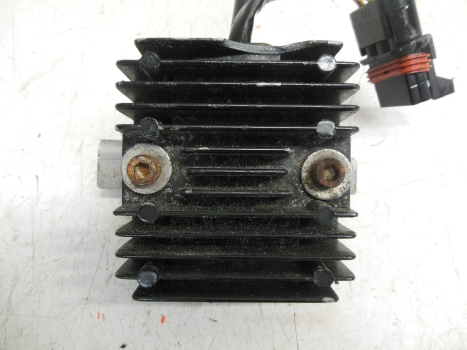 Регулятор напряжения DD97 Polaris MSX 150 2004 0451485 - Изображение 2 из 4