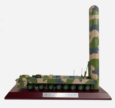 1:72 36CM DF-41 Intercontinental Ballistic Missile Launcher Truck Diecast Model