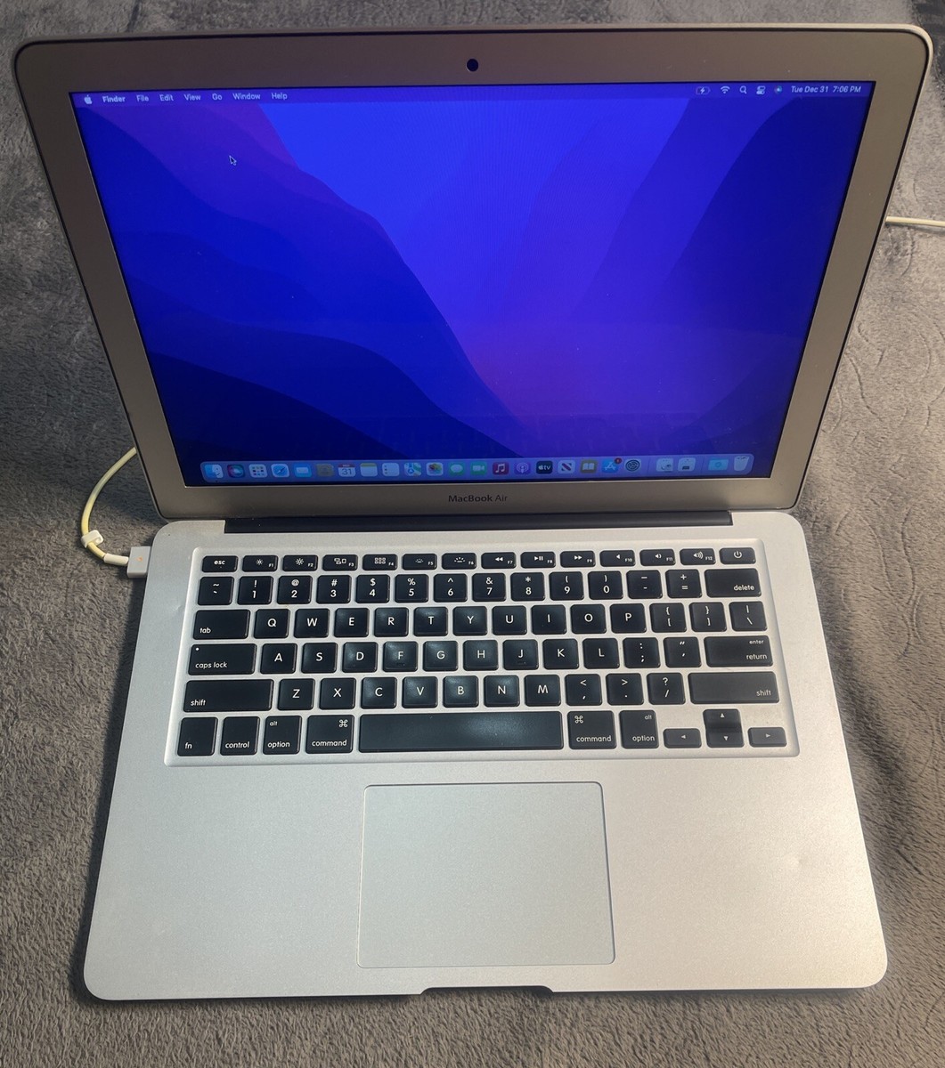 2015MacBookAir 13インチ i7 8GB 250GB 2015 Apple Macbook Air 13