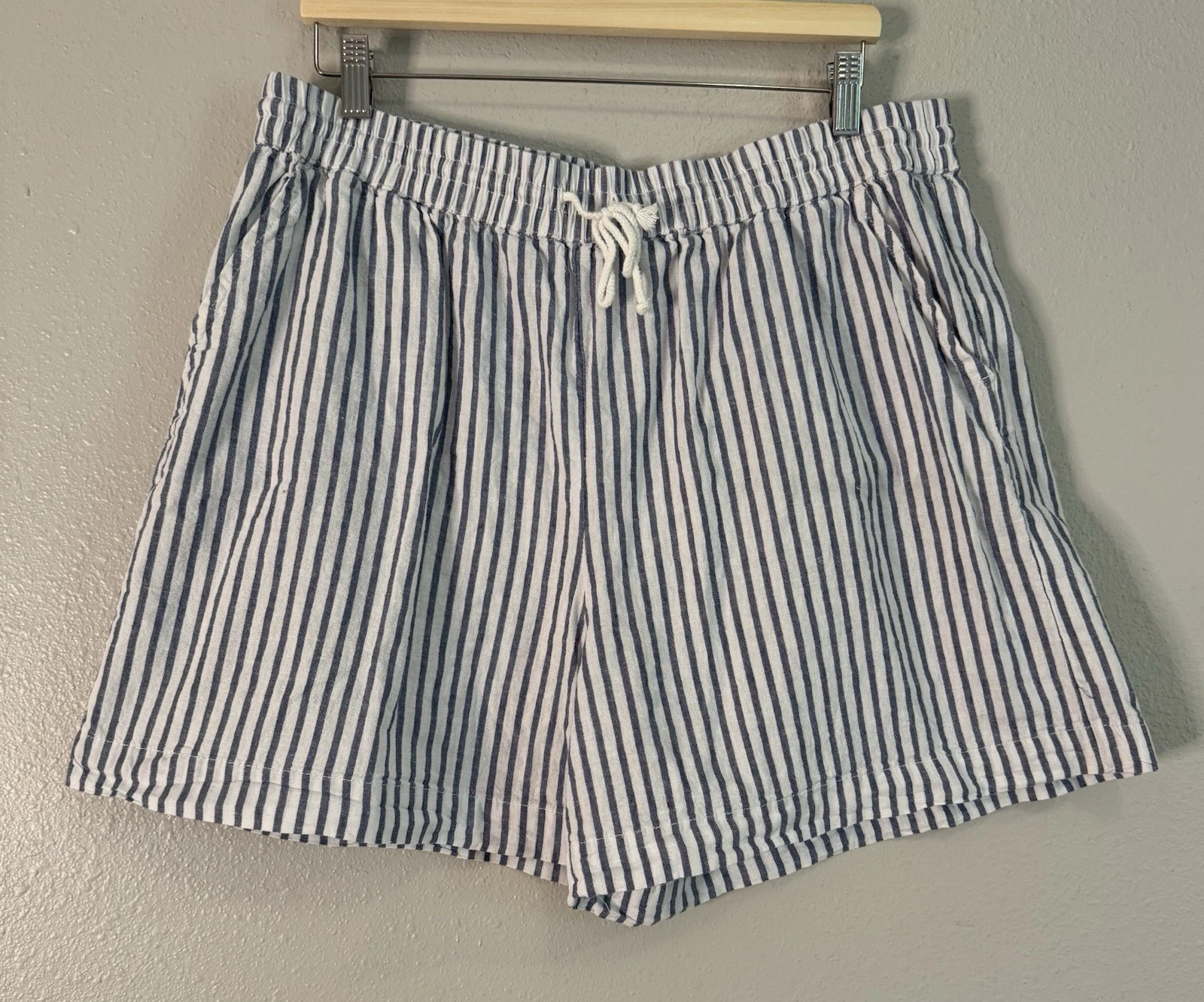 BeachLunchLounge Linen Cotton Blue White Striped Coastal Summer Drawstring Short