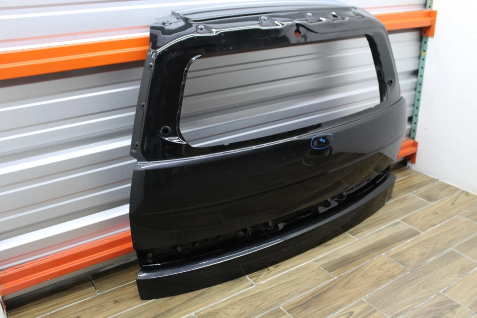 2024 2025 HYUNDAI SANTA FE REAR LIFTGATE SHELL OEM Foto 3 de 4