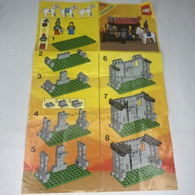 LEGO 6041 - Castle: Lion Knights: Armor Shop -99% complete w/ instructions