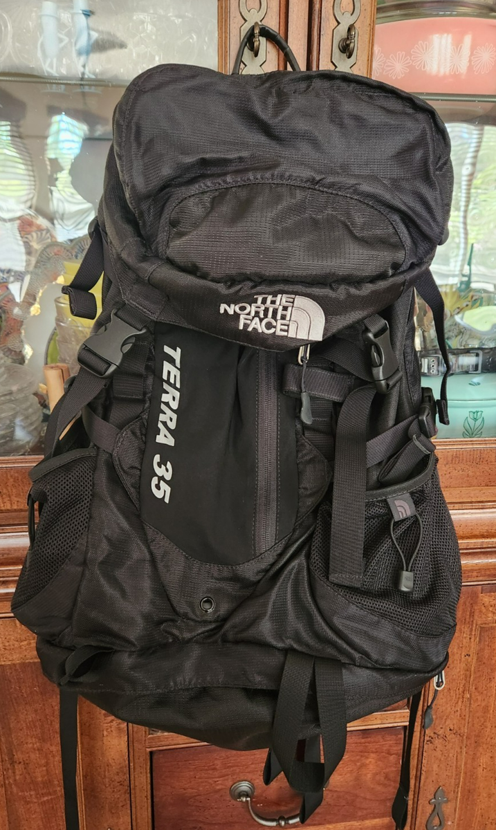 North Face Terra 35 Backpack Black - Excellent Cond. w/ Red Rain Guard Protector | eBay North Face Terra 35 Backpack Black - Excellent Cond. w/ Red Rain Guard Protector | eBay