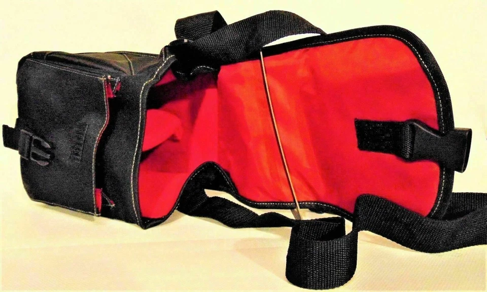 Black Camera CASE/BAG for DSLR SLR Bridge Digital Compact Shoulder Strap PADDED - Image 3 of 4