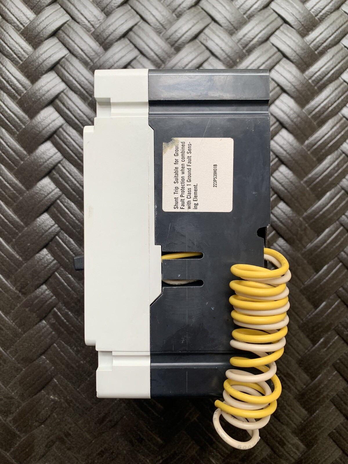 Westinghouse 60A Molded Case Circuit Breaker Shunt Trip 120V eBay