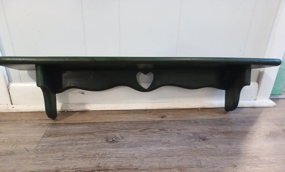 Vintage Shelf Trinket Display 29"X6X5" Solid Wood Cut Out Heart Plate Rail Green - Image 3 of 4
