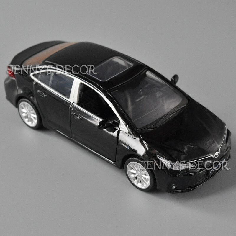 1:33 Scale Diecast Metal Model Car Toys Toyota Corolla Hybrid