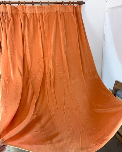 Vintage Orange Velvet Curtains including wooden rings & hooks - 207cm Drop - Picture 10 of 22