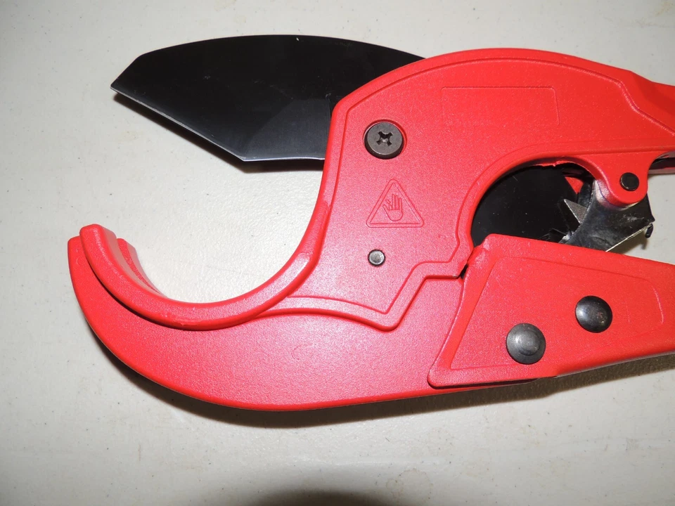 3" OD, PVC, PPR Cutter 75mm (2-7/8'' O.D.) PVC PIPE CUTTER PACKAGE 3 FOR ONE - Image 3 of 4